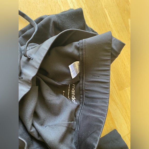 Mandala Scrub Set - Picture 3 of 4